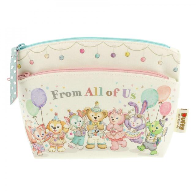 ポーチ 2,800円｜幅約19×高さ約15×マチ約5cm｜「ダッフィー＆フレンズのフロム・オール・オブ・アス」グッズ｜東京ディズニーリゾート40周年“ドリームゴーラウンド”｜発売日：2023年4月10日（月）｜販売店舗：東京ディズニーシー「マクダックス・デパートメントストア」