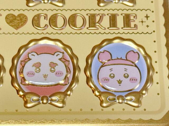 キャラクターごとに背景カラーが異なり、それぞれのイメージカラーを楽しめるのもうれしいポイント