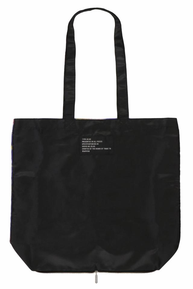ポケッタブル〈ZUCCa〉｜(折りたたんだ状態)縦約16×横約12cm、(開いた状態)縦約38×横約43×幅約13cm｜5,000円