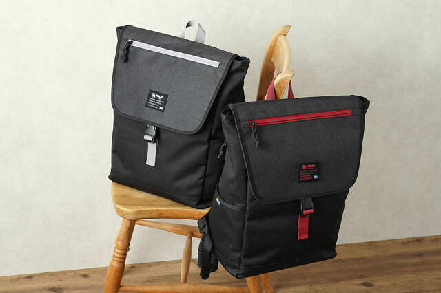 【moz新色】ロゴの刺繍とファスナーを、同じ別注カラーでリンクさせた新色バッグ