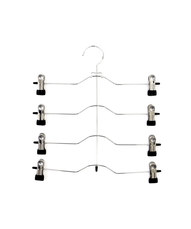 「4連スカートハンガー」330円（税込）