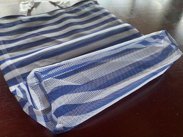 【ダイソー　そのまま洗える！トラベル収納トートバッグ】約10cmのマチつき