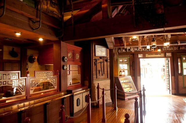 チャイナボイジャー内観