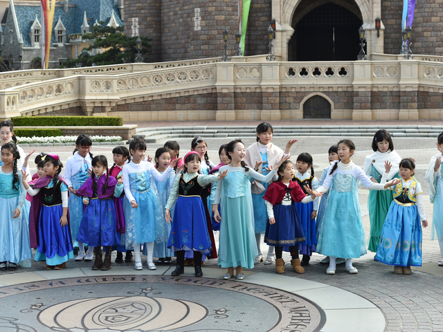 アナとエルサのウィンターグリーティング