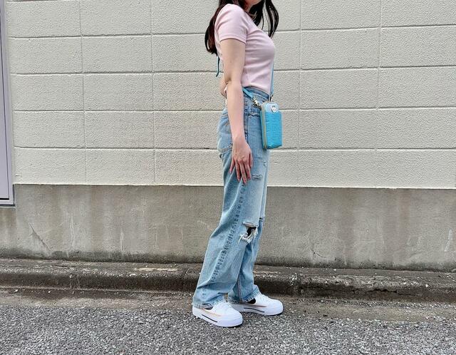 【ファッションセンターしまむら】「ちいかわ」レディース　ショルダーバッグ（ハチワレ）デニムに合わせると◎