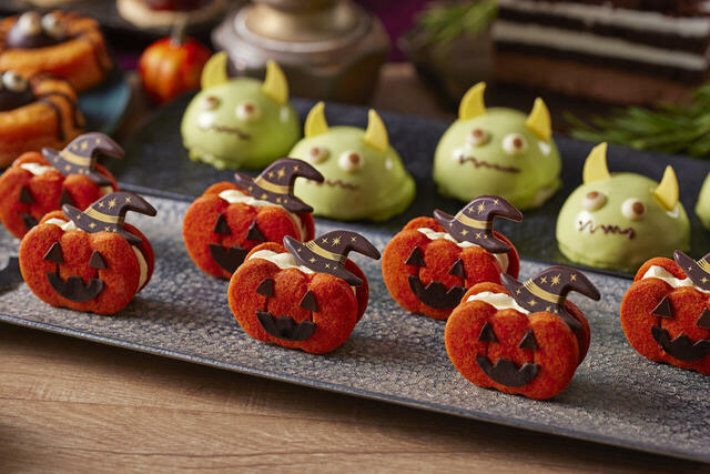 「カボチャキャラメルバターサンド」<期間:2024年10月12日〜14日>【おばけのスイーツや秋の本格料理が楽しめる『ハロウィーンスイーツブッフェ』3日間の限定開催!】