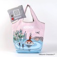 【ムーミン×紀ノ国屋】「ムーミンコンパクト」1,980円(約タテ31cm/ヨコ44cm/マチ20cm)/水にぷかぷか浮かぶリトルミイが可愛いアート柄。