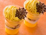 スペシャルサンデー（パンプキンカスタード＆オレンジ） 780円｜「ディズニー・ハロウィーン」スペシャルメニュー｜東京ディズニーリゾート40周年“ドリームゴーラウンド”｜販売店舗：東京ディズニーランド「アイスクリームコーン」｜発売日：2023年9月1日（木）