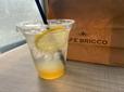 【CAFE BRICCO レモネードウォーター アイス】レモンの輪切りが爽やか