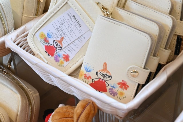 リトルミイのスマホケースやパスケース