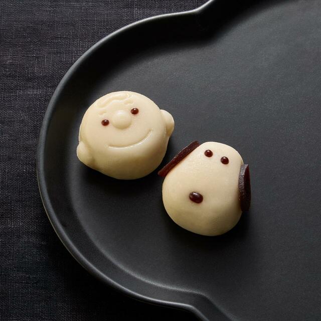 おせち・二段重「スヌーピー」｜21,900円(税込)