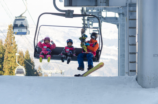 ママミキーキッズスノースクール