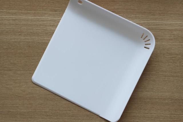 【ダイソー】省スペース　多機能まな板／100円