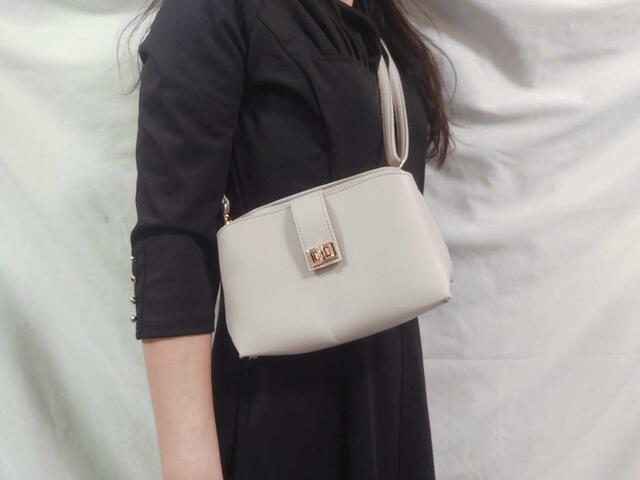 斜め掛けもオシャレ