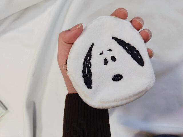 手のひらにおさまるくらいのサイズ