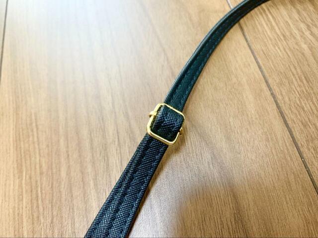 【クロミ 収納上手なスマホショルダーBOOK 】ショルダーベルトは長さ調節対応