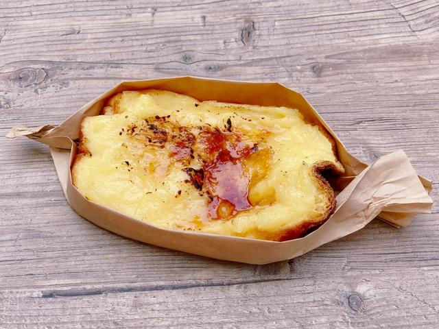 甘いもの好きにオススメなフレンチトースト／パーカーハウスバターロール