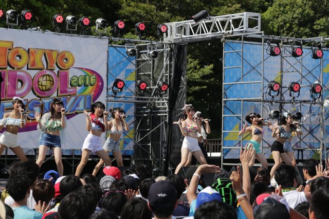 虹のコンキスタドール