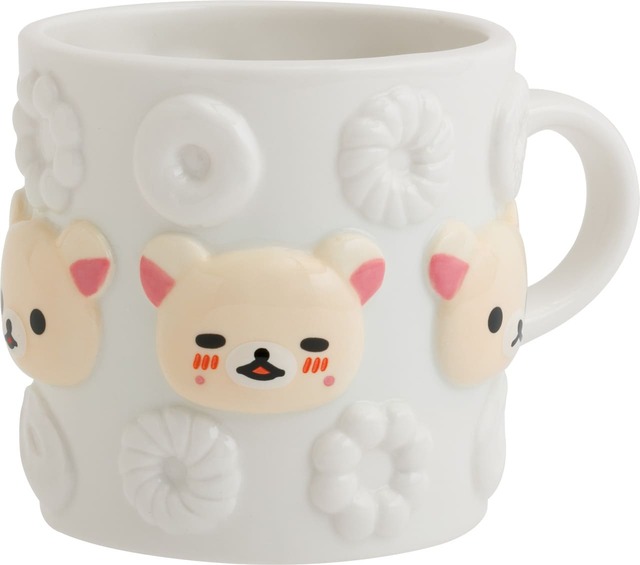 【リラックマ×ミスタードーナツ】「マグカップ」2,640円／コリラックマのマグカップ。電子レンジ、食洗器使用不可なので注意