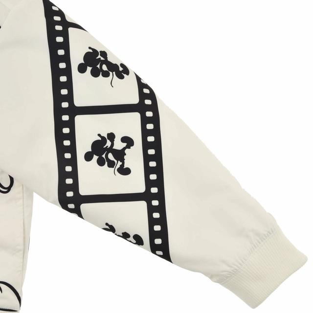 ミッキー ブルゾン ホワイト Disney Store Japan 30TH Running 10,010円