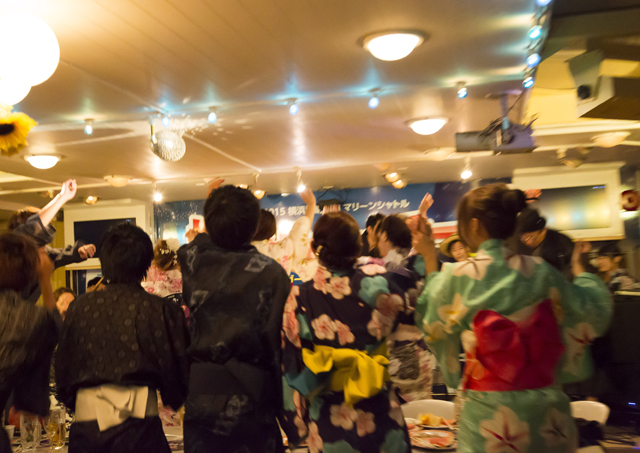 豪華クルージングで横浜の夜景を楽しめる「ゆかた祭り」