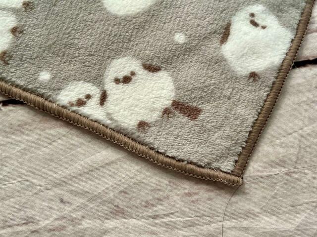 マイクロファイバーがふわふわのシマエナガにぴったり