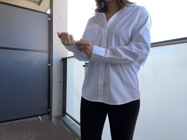 【ユニクロ エクストラファインコットンブロードシャツ】メンズはシャキッとした印象のシャツが多い