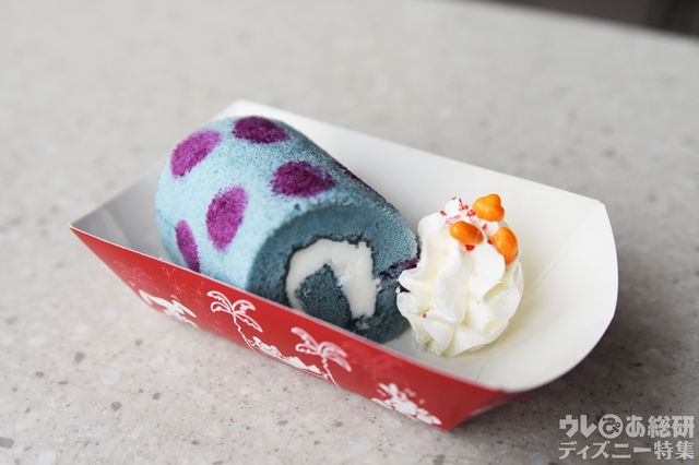 クリームロールケーキ、スーベニアプレート付き