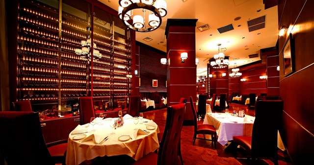 ロウリーズ・ザ・プライムリブ大阪