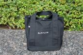 【BAYFLOW（ベイフロー）】トートバッグ：コロンとした四角いフォルム