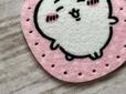マスコットの地は、ピンクに白のドット柄♪