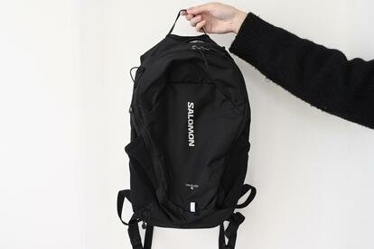 コンパクトなのにノートPCも入る、サロモンの「TRAILBLAZER 10」。通勤