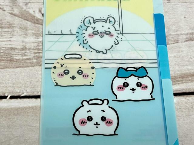 いつも凛々しいラッコが、水風呂で垂れ眉になってしまっているのがかわいいですね♪