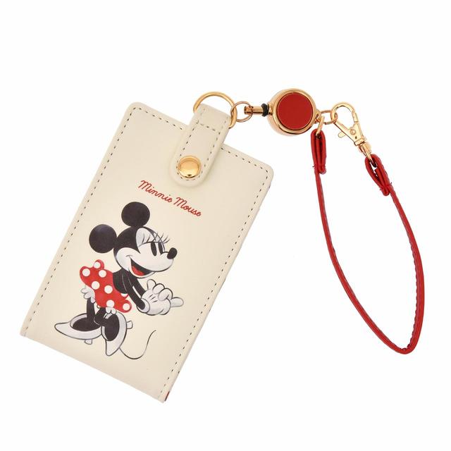 パスケース＜ミニーマウス＞ 2,420円
