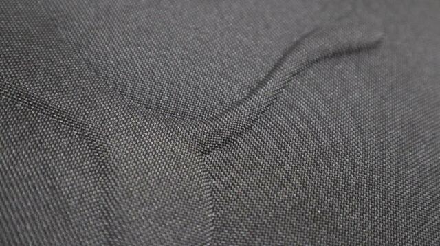 【PUMA　Buzz バックパック】プリントとは異なる、高級感のある生地です