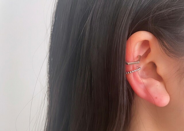 【セリア　イヤーカフ】奇抜過ぎないおしゃれなイヤーカフ♪