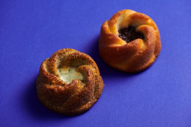 【しろいし洋菓子店】「403号室 水平線の先まで持っていきたいパウンドケーキ」のお味は2種類