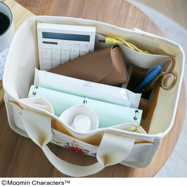 リビングでものをまとめるのにも！