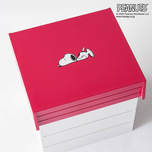 収納もできるミニテーブル 「スヌーピー」｜￥15,900 （税込）