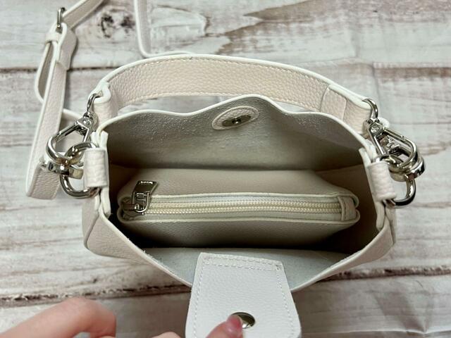 【GRL（グレイル）】ポーチはバッグにぴったり入るサイズ感です