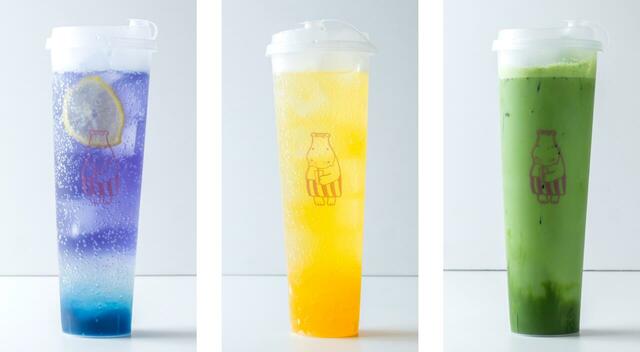 来宮駅店限定ドリンクメニューは高さ約20㎝!左は花火の日にしか買えない花火ソーダ900円