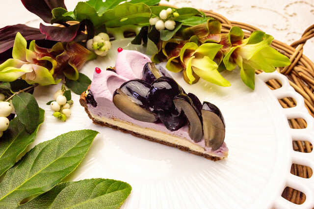 【キル フェ ボン】山梨県産 “富士の輝”のタルト　1ピース