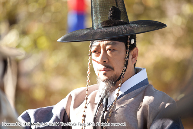 『王の顔』 Licensed by KBS Media Ltd. © 2014 The King's Face SPC. All rights reserved.