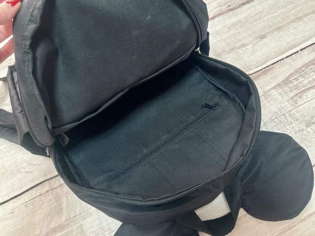 もちろん内側にもポケットがたくさん!