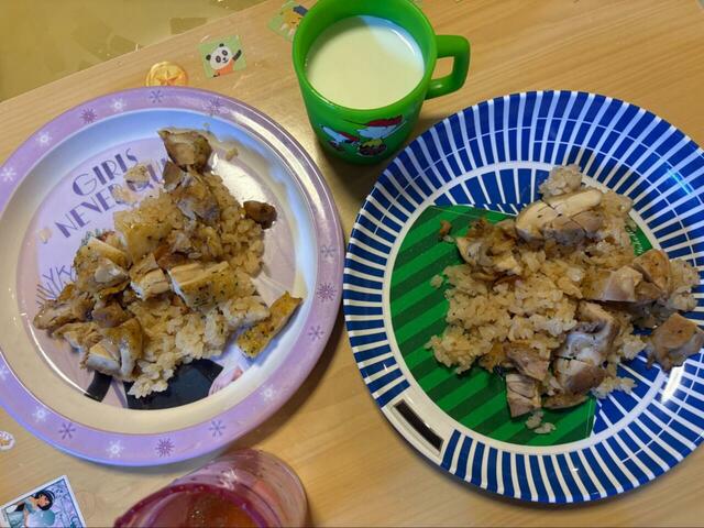 【ロピア にんにく香る！スパイシーチキンライス】男性や育ち盛りの子どもも大満足のボリューム感！