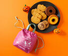 「ハロウィンスイーツバッグ（ハロウィンキャッツ）」＜価格：1,674（税込）円＞【ハロウィンパーティの手土産にもおすすめ！紀ノ国屋「ハロウィンスイーツコレクション2024」】