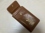 【SNOOPY LONG WALLET BOOK スマートお財布ショルダーバッグ】サイズは（約）タテ17.5×ヨコ10.5cm。スマホがしっかり入ります