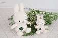【BON TON TOYS ミッフィー】「Miffy Four Leaf Clover」18cm：3,300円、キーチェーン：2,860円／18cm：W14 x D9 x H18 cm、キーチェーン：W8.5 x D5.5 x H11.5 cm