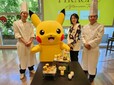 【ピカチュウ アフタヌーンティー】シェフと開発担当者 ※ピカチュウは実際のアフタヌーンティーには登場しません