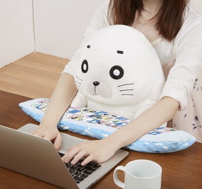 激レア　少年アシベ　ゴマちゃん PCクッション　2017年　タグ付き　美品 ゴマちゃんと一緒にネットサーフィン！『少年アシベ』のゴマ